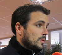 Garzón ve "hipócrita" la actitud de PSOE sobre Chaves y Griñán