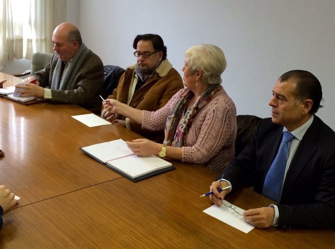 Reunión Cámara de Comercio-Torrelavega Sí