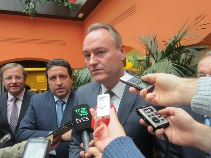 REUNION ALBERTO FABRA Y CEC