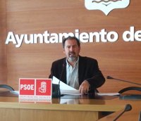 PSOE ve "de vergüenza" que el director de Interior presida una oposición con igual prueba que para la plaza de inspector
