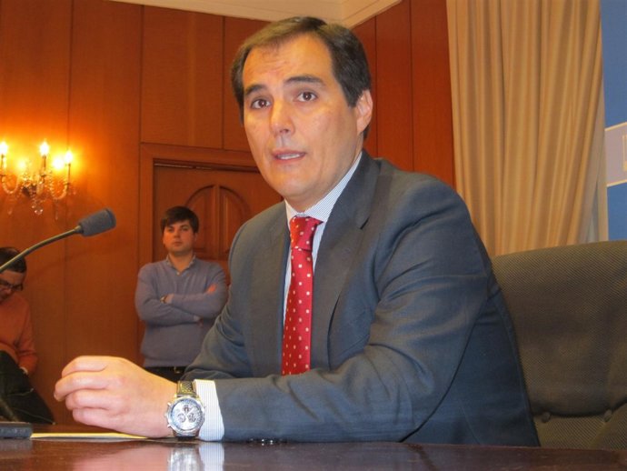 El alcalde de Córdoba, José Antonio Nieto