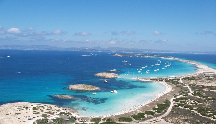 Playa de Ses Illetes ( Formentera)