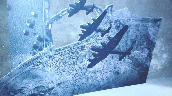 Un panel explicativo de los bombardeos fascistas que sufrió Alicante