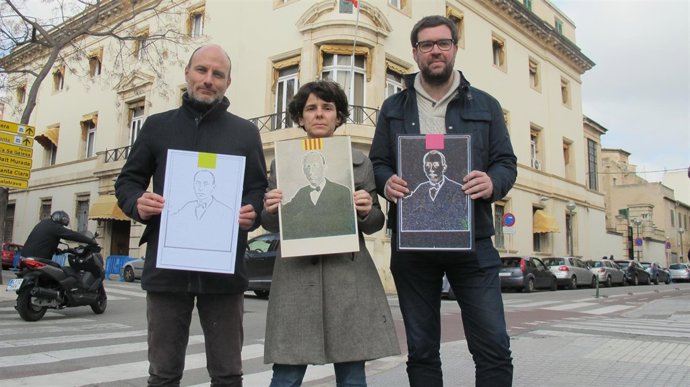 MÉS ante la casa de Emili Darder