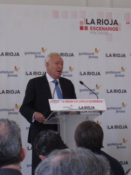 Margallo, durante su intervención en el coloquio