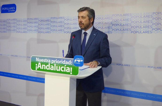 El candidato número cuatro del PP de Córdoba al Parlamento, Miguel Ángel Torrico