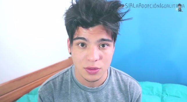 VIDEO: un adolescente agita el debate de adopciones en Colombia al explicar que 