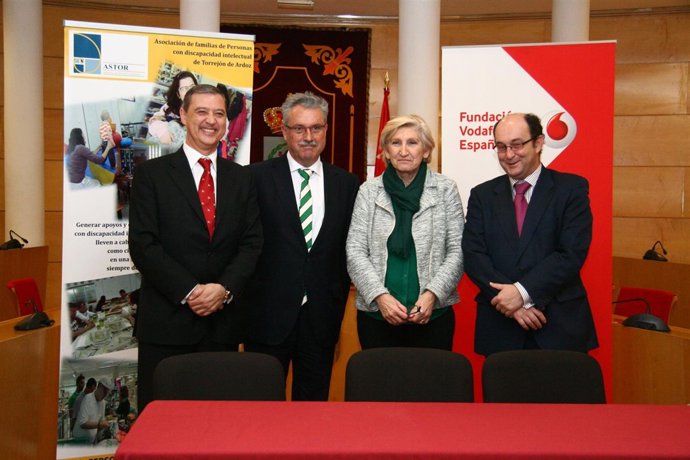 NP Firma Convenio Para Fomentar La Formación Con Personas Con Discapacidad