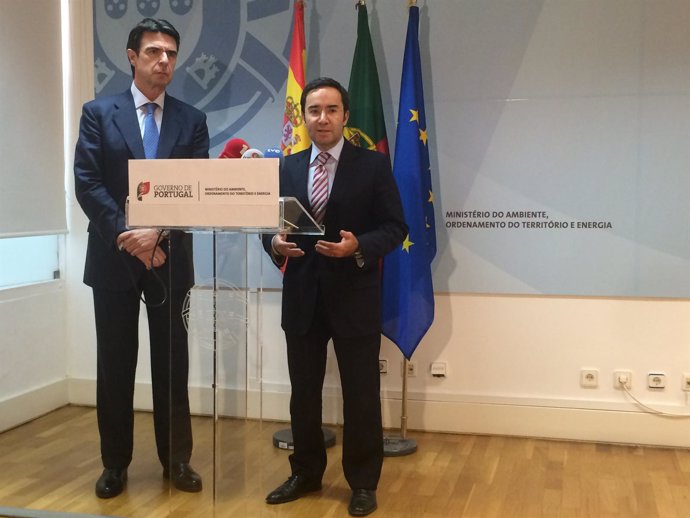 José Manuel Soria con el ministro portugués de Energía, Jorge Moreira da Silva
