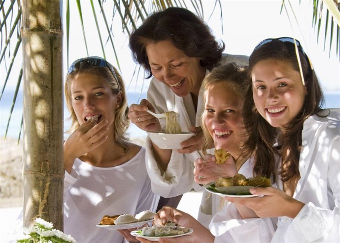 Los hijos heredan las costumbres y creencias de los padres