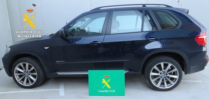 Vehículo de alta gama recuperado por la Guardia Civil. 