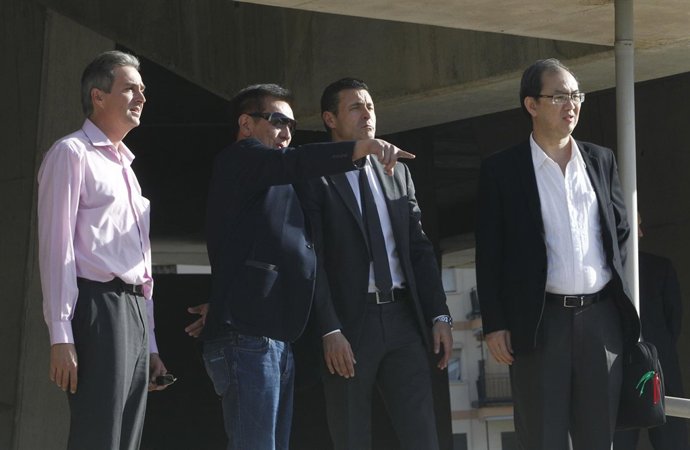 Peter Lim visita Nuevo Mestalla Valencia