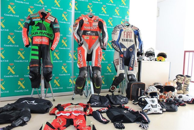 Monos robados del piloto Jorge Lorenzo donados para una exposición