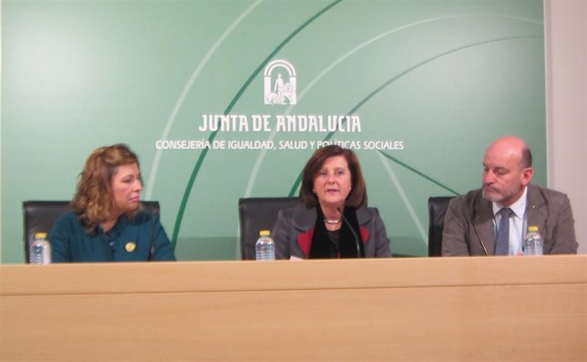 La Junta amplía el protocolo para atender a los enfermos de hepatitis C