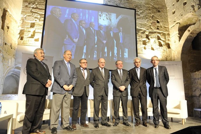 A.Brufau (Globalleida) junto a los representantes de las instituciones.