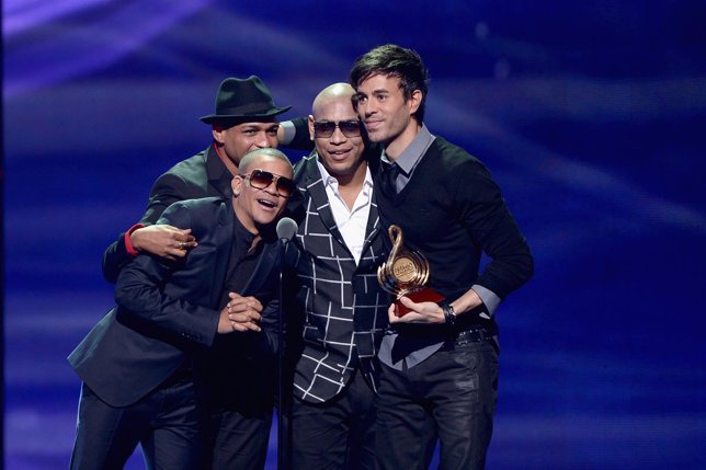 Enrique Iglesias triunfa en los Premios Lo Nuestro
