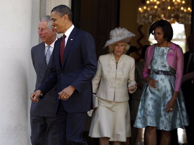 Obama y el Príncipe Carlos con sus esposas
