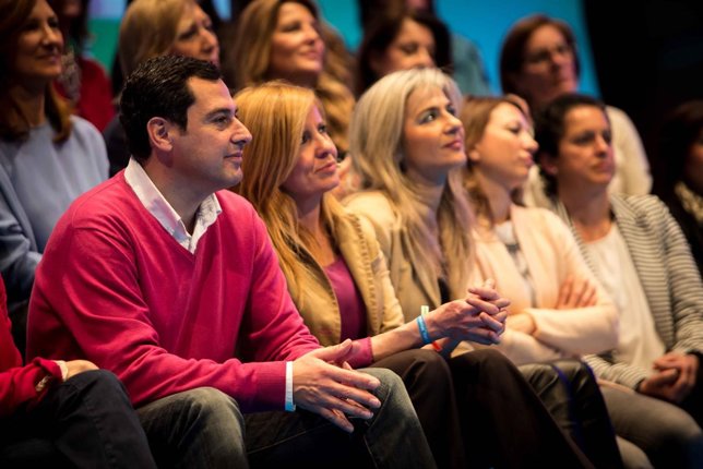 Juanma Moreno durante el acto celebrado en Cádiz