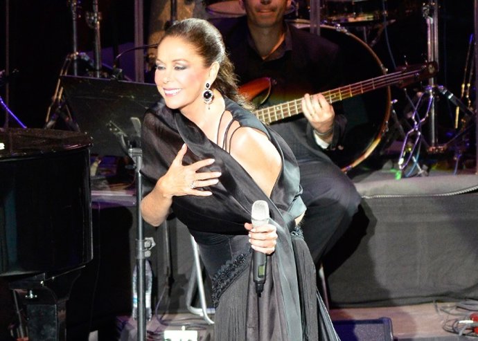 Isabel pantoja en su ultimo concierto Chabelita