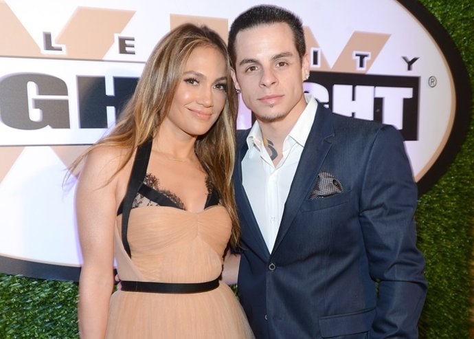 Jennifer lopez le da una segunda oportunidad al amor con su pareja Casper 