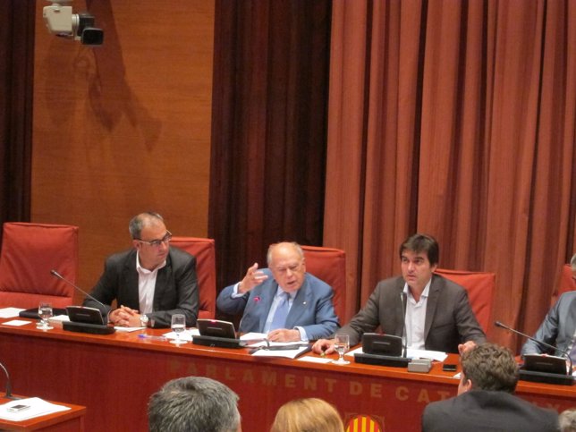 El expresidente de la Generalitat Jordi Pujol enfadado en el Parlament