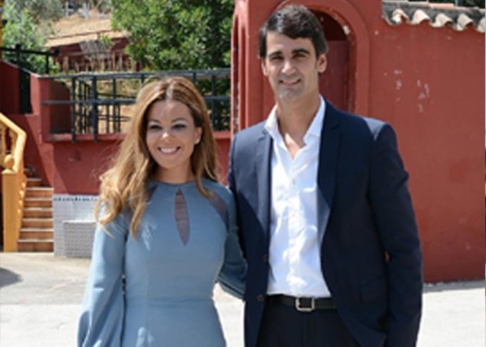 Jesulín de Ubrique será el representante de su mujer, María José Campanario