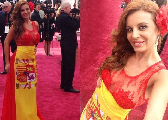 Sonia Monroy sorprende con su vestido hecho con la bandera de España 