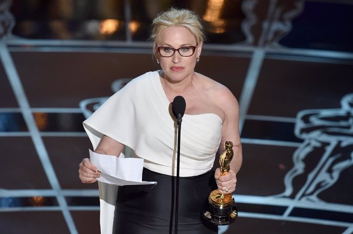 Patricia Arquette gana un Oscar por "Boyhood"