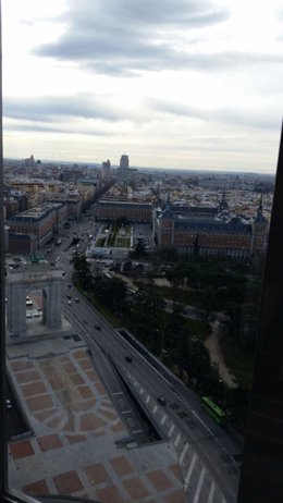 Faro de Moncloa