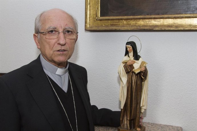 Obispo de Ávila con Santa Teresa