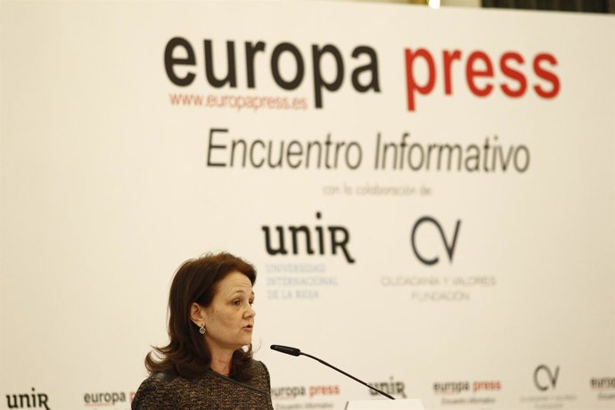 Montserrat Gomendio en los Desayunos de Europa Press