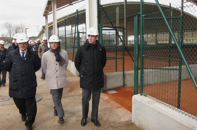 Visita del alcalde a las instalaciones del Club Raqueta de Valladolid