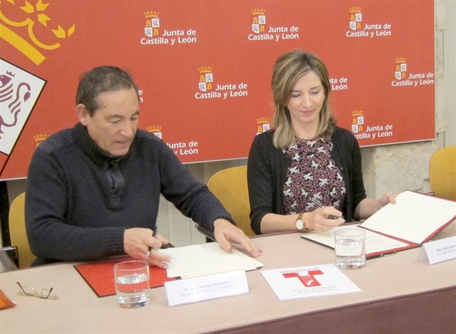 Julio Michel junto a Alicia García