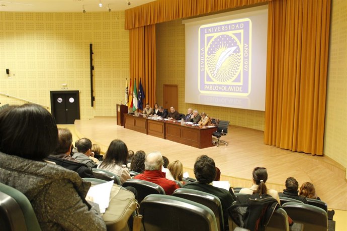 Claustro extraordinario de la UPO