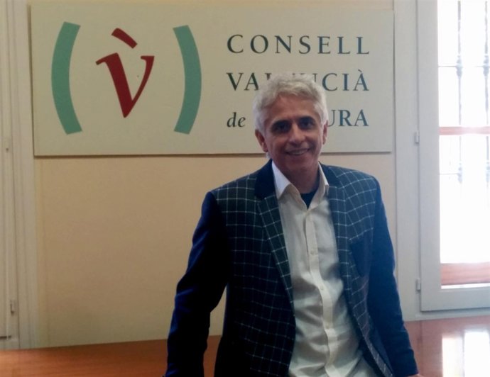 El guitarrista Ximo Tébar