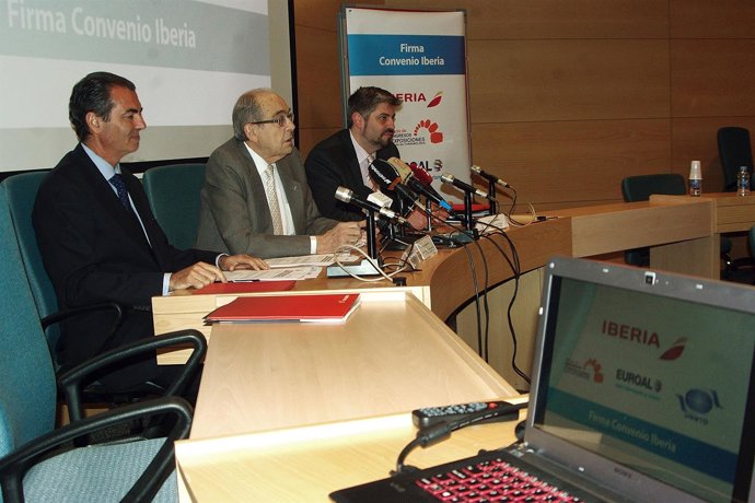 Iberia acuerdo viaje delegado omt turismo 