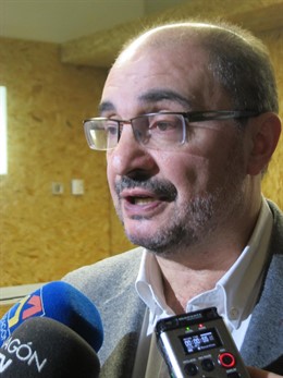 El secretario general del PSOE-Aragón, Javier Lambán