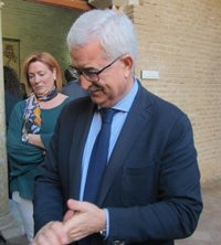 Jiménez Barrios pide a Rajoy que no desperdicie la oportunidad de anunciar un plan de empleo para Andalucía