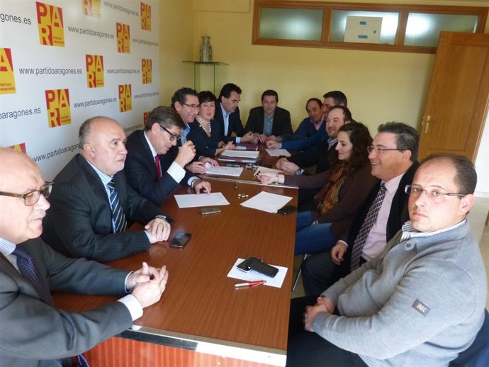 Aliaga en una reunión en el PAR Teruel