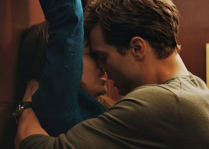 Mata a su novia imitando 'Cincuenta sombras de Grey'