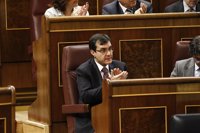 Ayllón justifica el tono de Rajoy con Sánchez porque recibió "únicamente insultos"