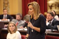 Cabrer dice que el PP no está "preocupado" y que no tiene "ni idea" si es cierto que se cobrase un 3% de comisiones