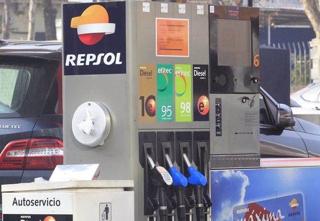 Gasolina, gasolinera, petróleo, combustible, gasóleo, precios, IPC, consumo