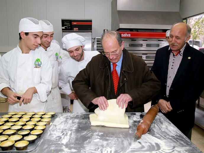 El alcalde, Ibon Areso