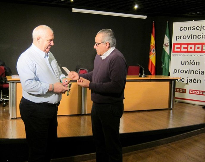 Carbonero conversa con Moral antes del Consejo Provincial de CCOO-Jaén.
