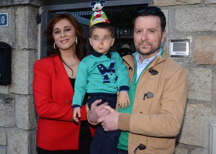 José ortega cano y su familia celebran en cumpleñaso del pequeño jose maria 