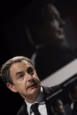 Zapatero presenta su libro