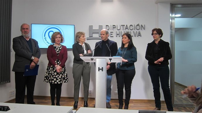 Presentación del fórum 'Sentido Sur' entre Huelva y Portugal.