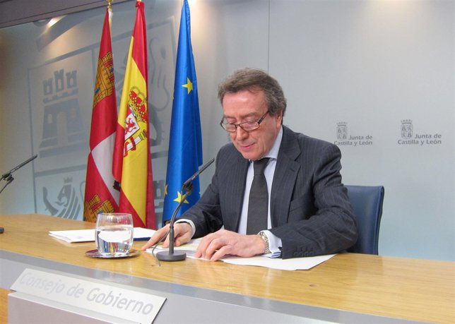 De Santiago-Juárez en la rueda de prensa posterior al Consejo de Gobierno