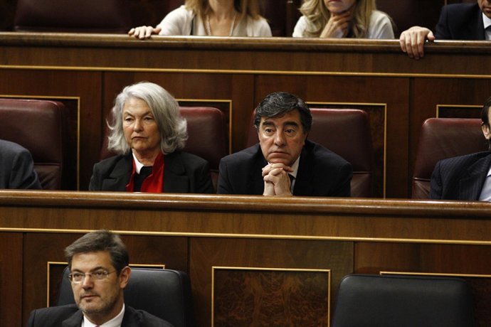 Bermúdez de Castro y Beatriz Rodríguez Salmones en el Grupo Popular